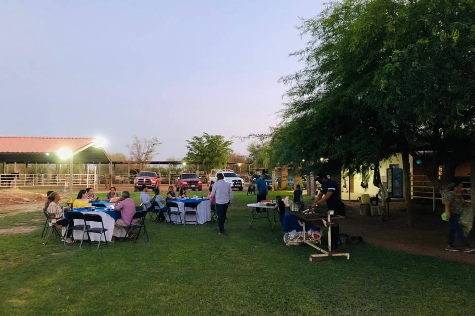 Cuadra Chino Armenta - Jardín Para Eventos en Ciudad Obregón, Sonora - Vista 3 de 4 de las instalaciones y espacios del lugar
