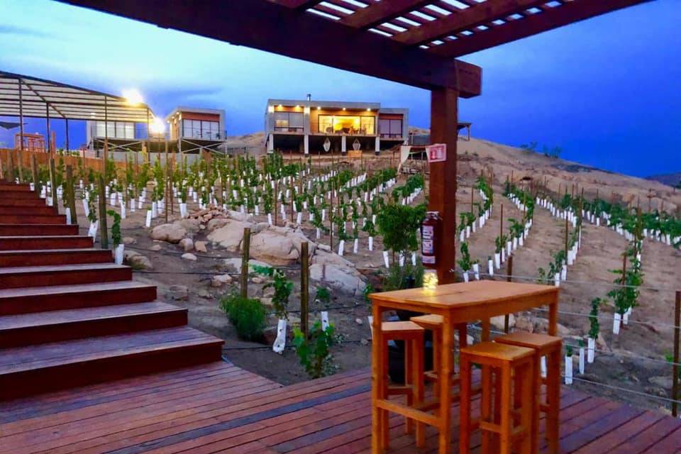 Siempre Valle - Hotel Con Viñedo en Valle de Guadalupe, Baja California - Vista 2 de 5 de las instalaciones y espacios del lugar