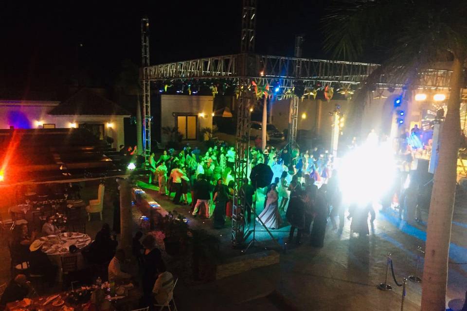 Club Casino Bellavista - La Terraza - Terraza en La Paz, Baja California Sur - Vista 3 de 4 de las instalaciones y espacios del lugar