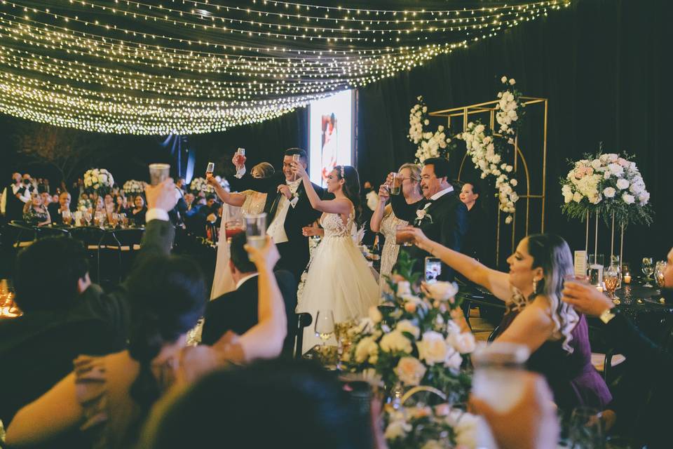 MAREA La Paz - Plaza Torres - Bodas En La Playa en La Paz, Baja California Sur - Vista 3 de 3 de las instalaciones y espacios del lugar