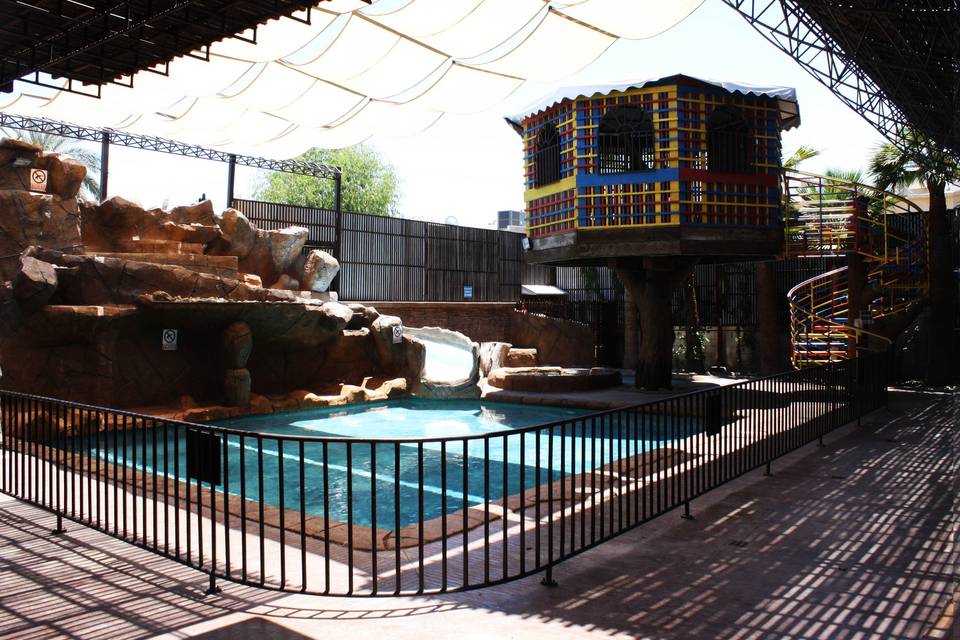 La Pérgola - Jardín Para Eventos en Mexicali, Baja California - Vista 2 de 4 de las instalaciones y espacios del lugar