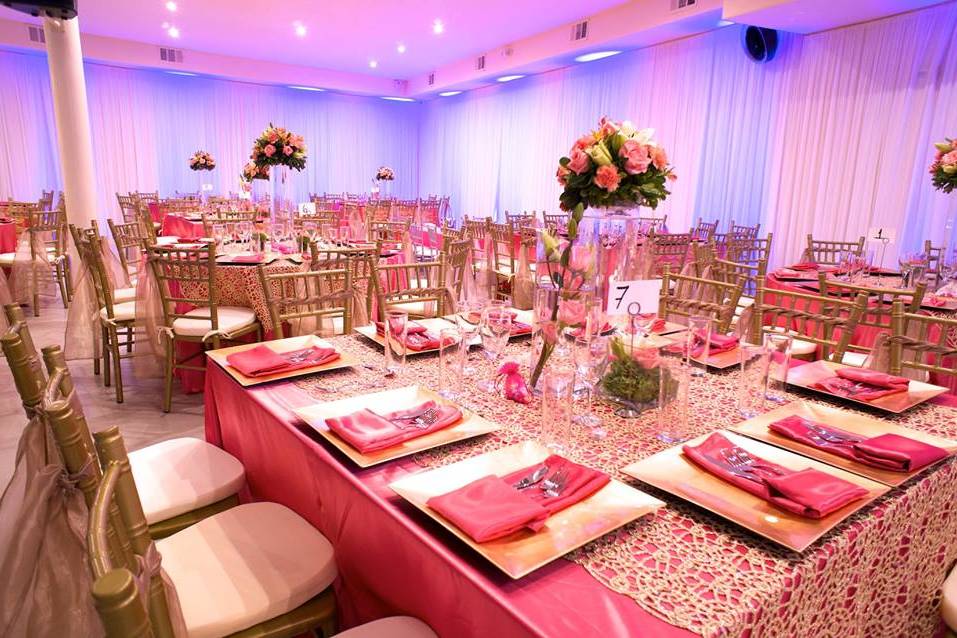 Salón Su Majestad - Salón De Eventos en Mexicali, Baja California - Vista 2 de 14 de las instalaciones y espacios del lugar