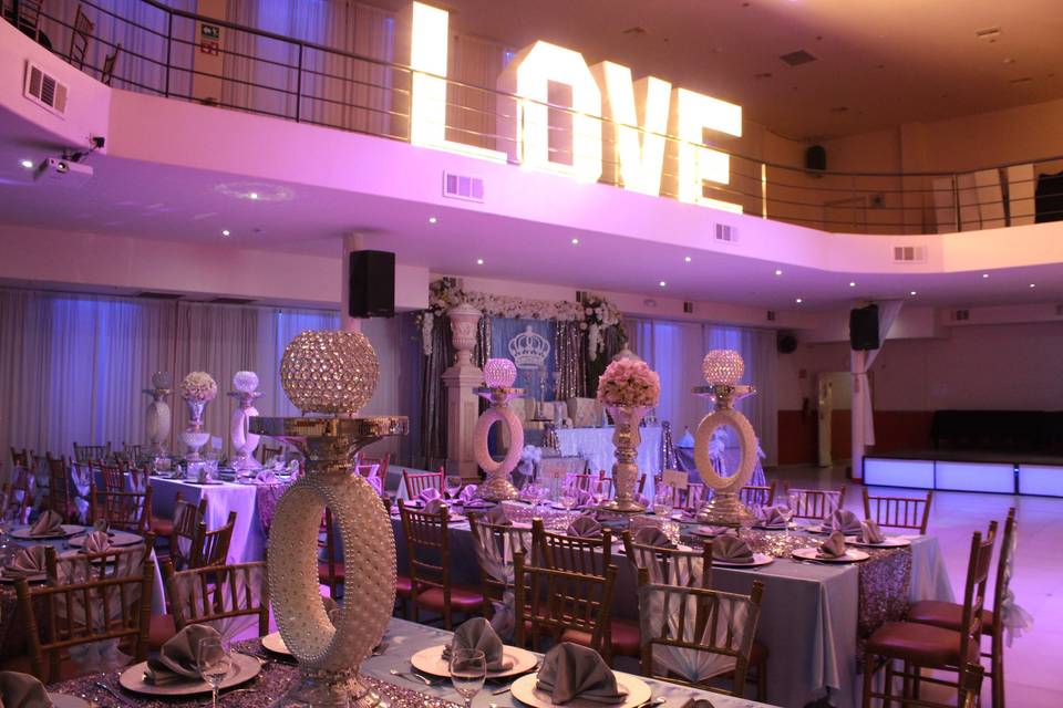 Salón Su Majestad - Salón De Eventos en Mexicali, Baja California - Vista 7 de 14 de las instalaciones y espacios del lugar