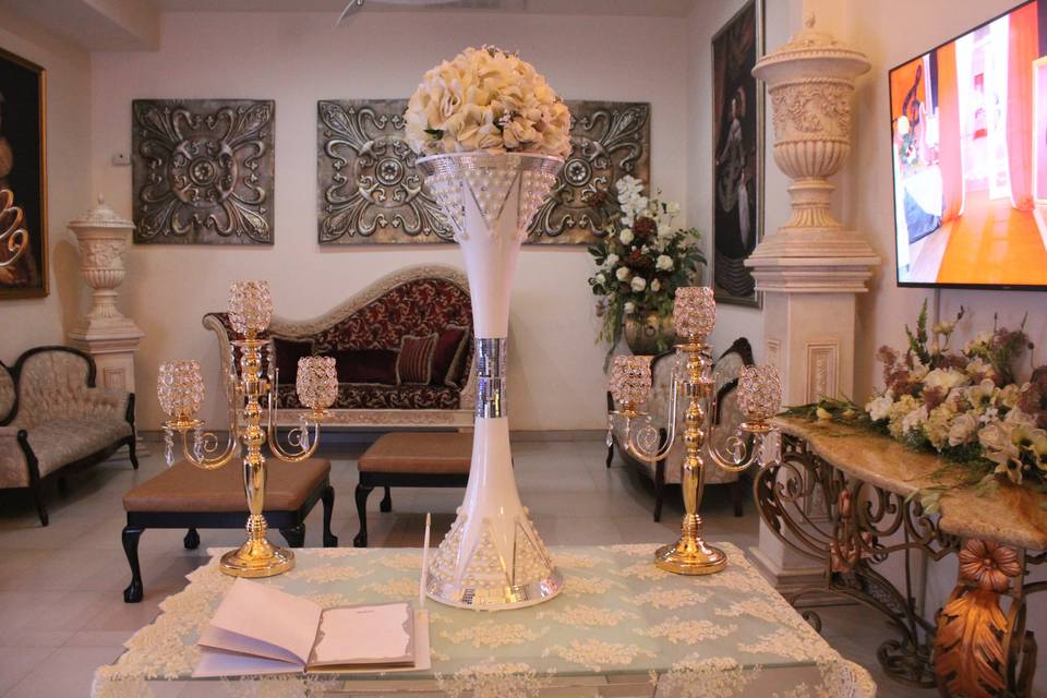 Salón Su Majestad - Salón De Eventos en Mexicali, Baja California - Vista 10 de 14 de las instalaciones y espacios del lugar