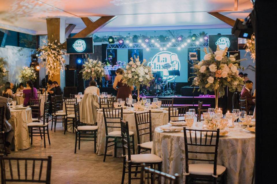 Raíz 337 - Jardín Para Eventos en Tijuana, Baja California - Vista 2 de 4 de las instalaciones y espacios del lugar