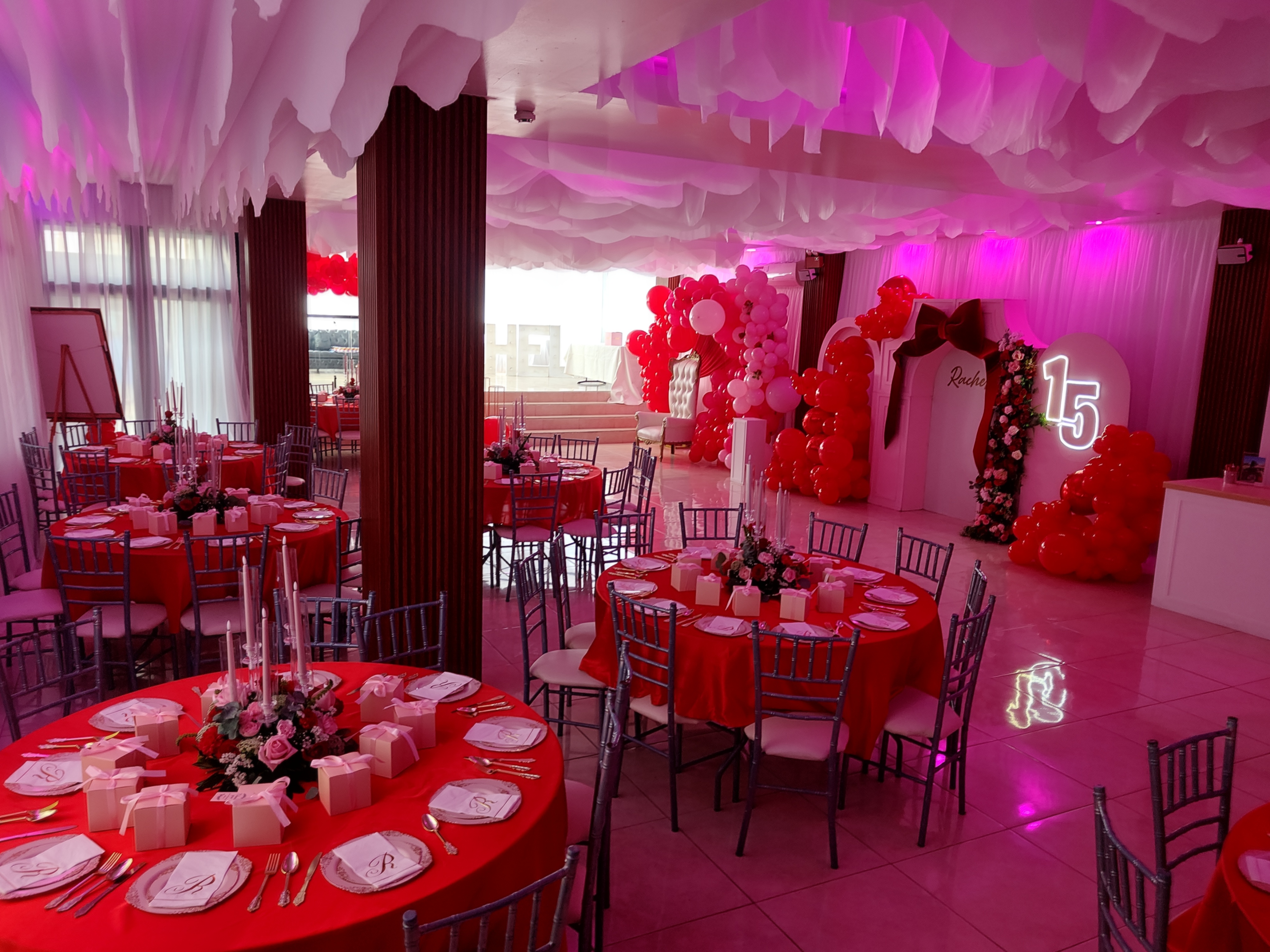 Salón de fiestas maya -  Salón De Eventos en Tijuana, Baja California - Vista 2 de 15 de las instalaciones y espacios del lugar