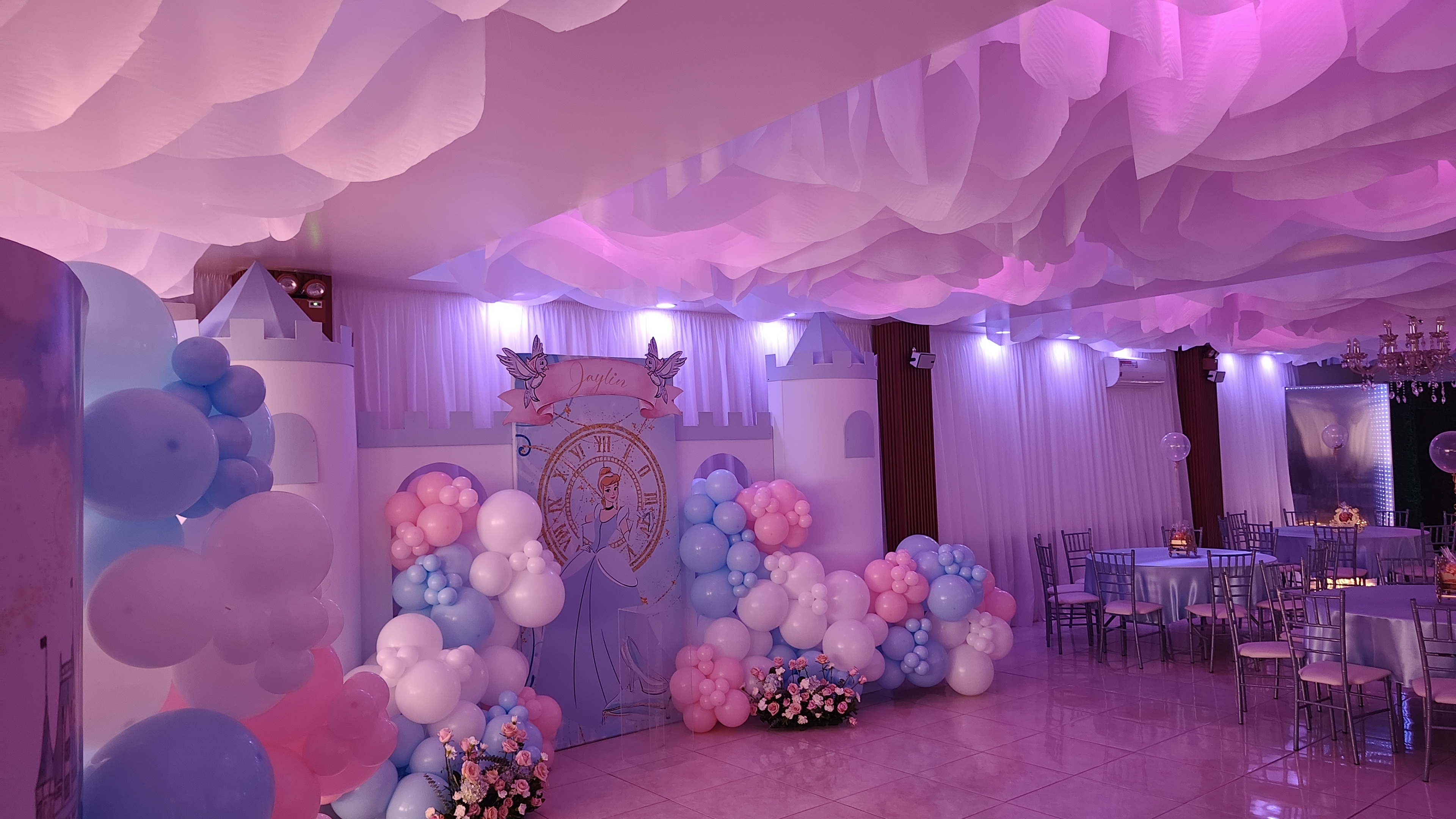 Salón de fiestas maya -  Salón De Eventos en Tijuana, Baja California - Vista 8 de 15 de las instalaciones y espacios del lugar